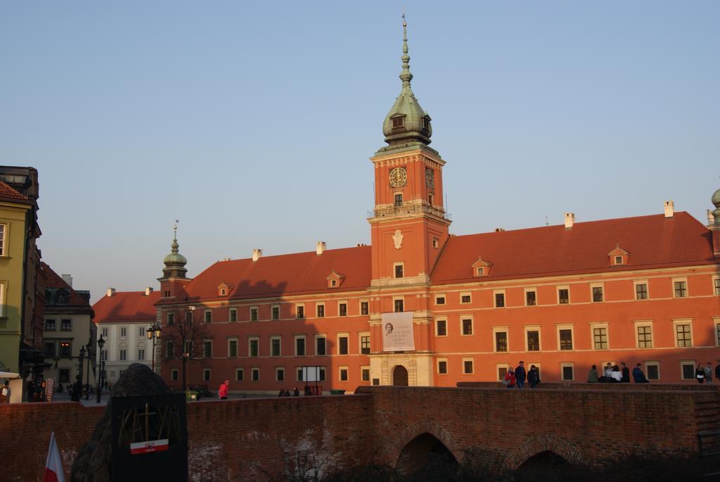 Apartment Castle Square Z Widokiem Na Plac Zamkowy I Zamek Krolewski Varšava Pokoj fotografie