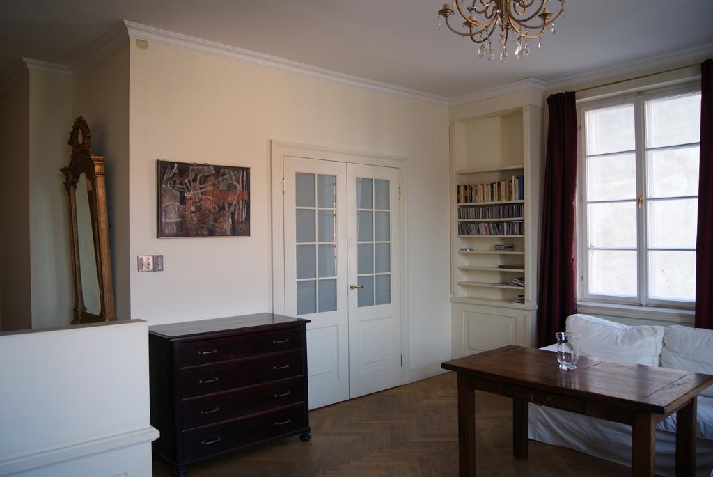 Apartment Castle Square Z Widokiem Na Plac Zamkowy I Zamek Krolewski Varšava Pokoj fotografie